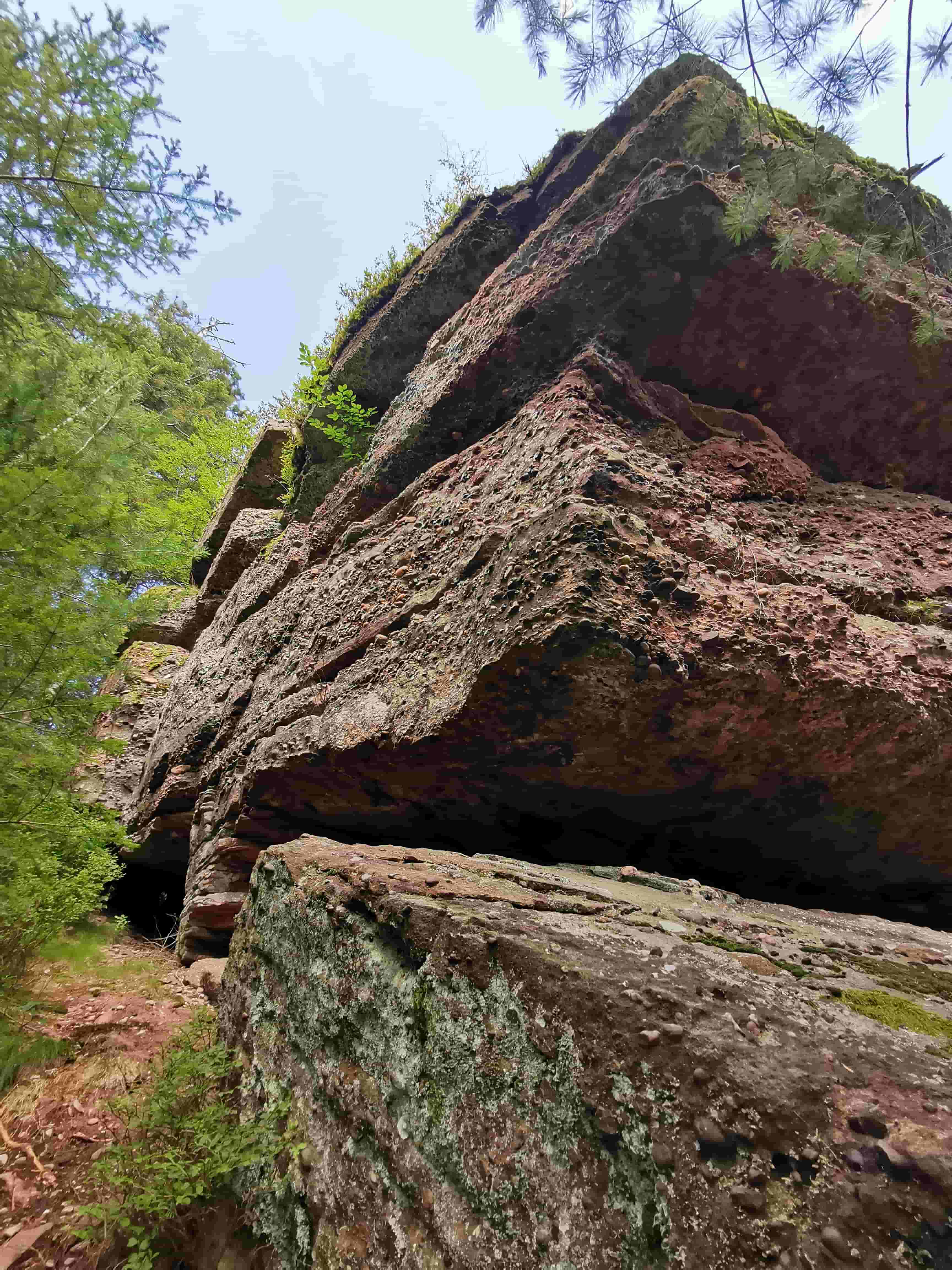 rocher pour le mythe de sisyphe
